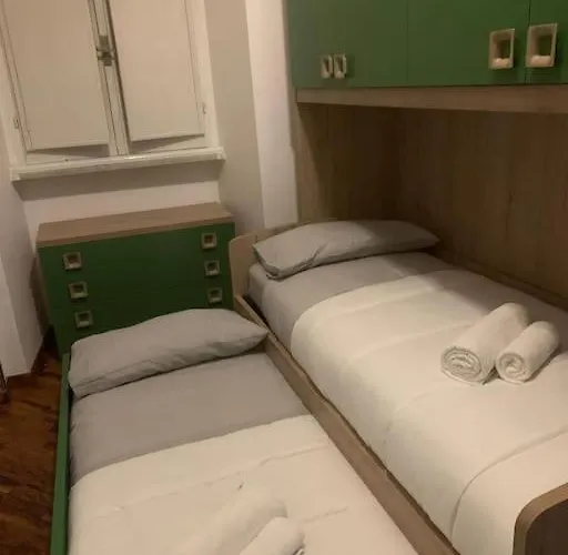 Spacious And Cozy In Piazza Verbano דירה *